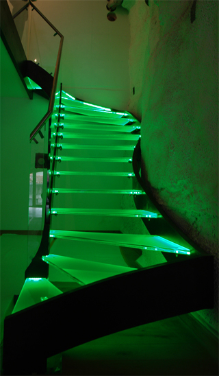 LED Treppe gruen2